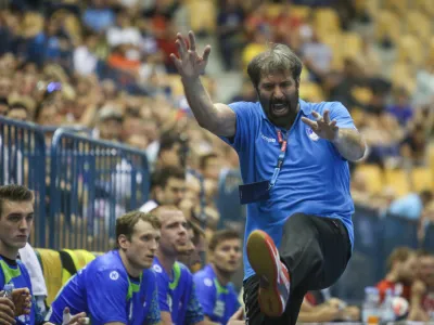 selektor rokometne reprezentance Veselin VUJOVIĆ - rokomet 2016 - Slovenija: Norve&scaron;ka, kvalifikacije za SP 2017, mo&scaron;ki, prva tekma:          ///FOTO: Luka Cjuha.