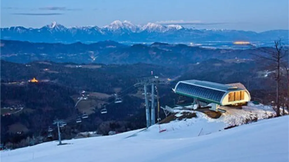 Stari vrh smuči&scaron;če