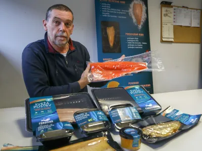 Tomo Soten&scaron;ek, direktor Ribogojnice Faronika, - 19.01.2023 &ndash; Ribi&scaron;ka družina Tolmin - Ribogojnica Faronika, predelava rib in prodaja ribjih izdelkov - ribogojstvo in ribi&scaron;tvo //FOTO: Luka Cjuha