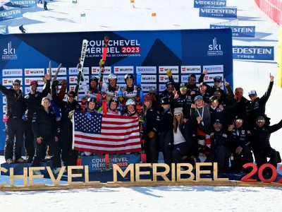 Ameri&scaron;ka reprezentanca je bila v finalu me&scaron;ane ekipne tekme bolj&scaron;a od norve&scaron;ke.