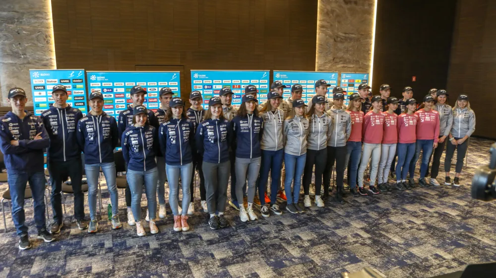 V slovenski reprezentanci za svetovno prvenstvo v nordijskem smučanju, ki se bo v Planici začelo v torek, je 33 &scaron;portnikov in &scaron;portnic. Foto: Luka Cjuha