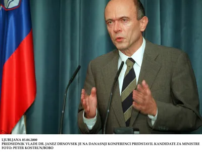 Janez Drnov&scaron;ek, tiskovna konferenca