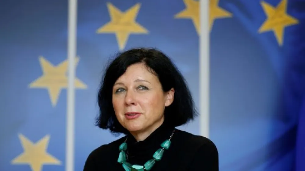 FILE PHOTO: European Justice Commissioner Vera Jourova at the EU Commission headquarters in Brussels, Belgium, September 11, 2017.REUTERS/Francois Lenoir/File Photo - RC1FA75A83F0