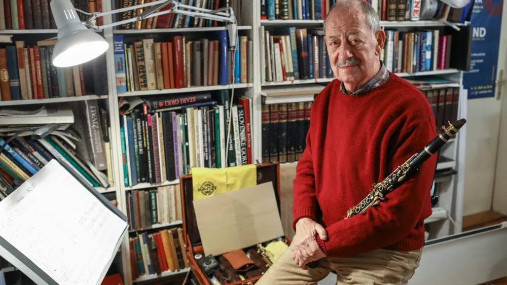 - 01.03.2023 &ndash; Borut &ndash; Bodo Bučar, klarinetist &ndash; ustanovitelj, aranžer in vodja zasedbe Greentown Jazz Band ter klarinetist solist, ki je podpisan na treh vinilnih albumih, osmih kasetah in osemnajstih CD albumih //FOTO: Luka Cjuha