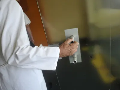 - ilustrativna fotografija zdravstvo, zdravniki, zdravnice, medicinske sestre, UKC Ljubljana, klinični center, bolni&scaron;nica//FOTO: Tomaž Zajel&scaron;nik