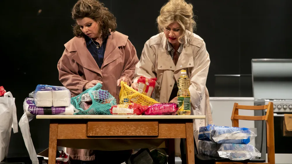 Dario Fo: Vse zastonj! Vse zastonj!, Pre&scaron;ernovo gledali&scaron;če Kranj, 2022