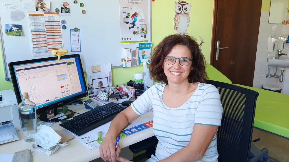 Dr. Anja Rad&scaron;el opozarja, da imajo v na&scaron;i državi v pediatriji podobne težave kot v družinski medicini. Foto: Tina Jereb