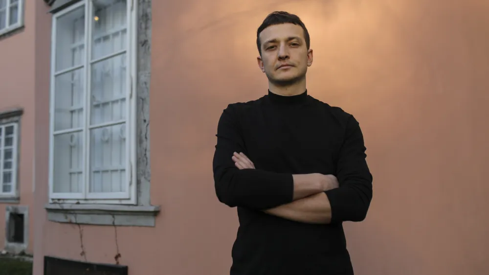 Nik Erik Neubauer, vizualni umetnik in fotograf Foto: Jaka Gasar