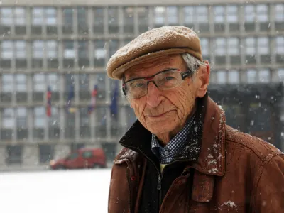 - 02.12.2020 &ndash; Janez Winkler, partizan, tabori&scaron;čnik, policist, eden idejnih očetov kolesarskega maratona Franja - upokojil se je kot načelnik slovenske milice (policije) pred 36 leti//FOTO: Tomaž SkaleOPOMBA: DNEVNIKOV OBJEKTIV - INTERVJU 2020