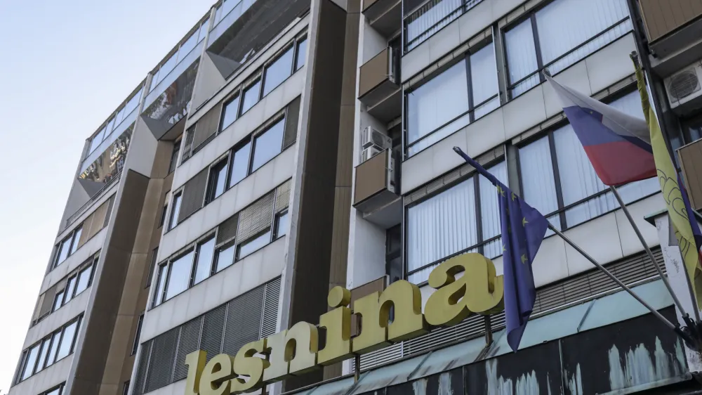 Ruska obve&scaron;čevalca sta imela za krinko najeto pisarno v Parmovi ulici v Ljubljani.&nbsp;