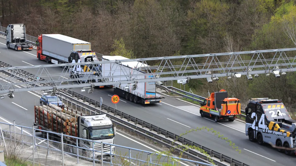 Maribor - avtocesta A1 - Dragučova - prometna nesreča - tovorno vozilo - tovorna vozila - smrtna nesreča - - Vozila - Avtor: Sa&scaron;o Bizjak