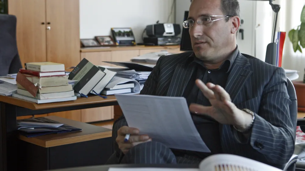 Drago &Scaron;keta, vi&scaron;ji državni tožilec - vodja mariborskega okrožnega državnega tožilstva - Okrožno državno tožilstvo Maribor, vodja delovne skupine za izvajanje strategije obvladovanja gospodarske kriminalitete v Sloveniji in član državnotožilskega sveta//FOTO: Tomaž Skale