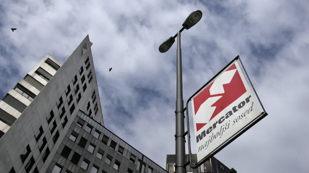 poslovna stavba Mercator - ilustrativna fotografija  - 18. skup&scaron;čina delničarjev Mercator,   //FOTO: Luka Cjuha