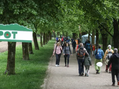 - 07.05.2022 &ndash; 64. Pohod Pot ob žici 2022 - Pot spominov in tovari&scaron;tva (PST) &ndash;  //FOTO: Luka Cjuha