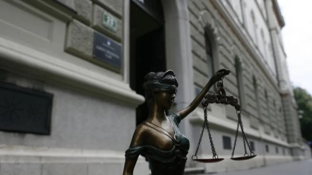 V sodni&scaron;kem dru&scaron;tvu so pred dnevi sklenili, da bodo začeli stopnjevati ukrepe, če z vlado ne bodo v kratkem dosegli dogovora.&nbsp;