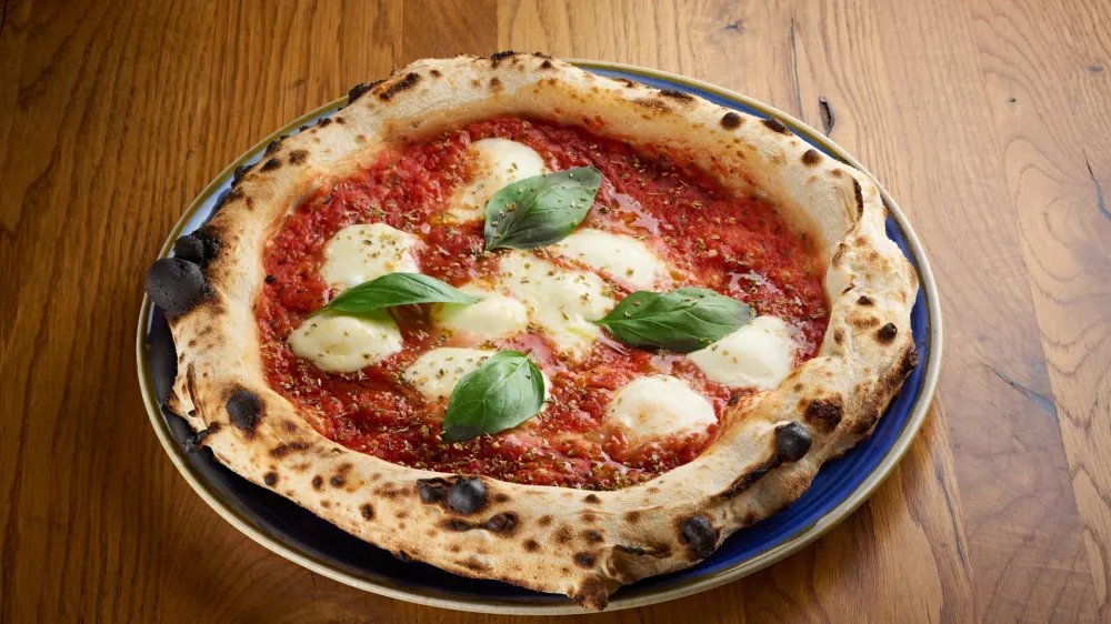 Picerija Fantom, Hi&scaron;a Ančka Slovenj Gradec