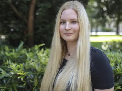 - 06.07.2020 - Veronika &Scaron;oster, literarna kritičarka, urednica, pesnica in Stritarjeva nagrajenka //FOTO: Jaka Gasar