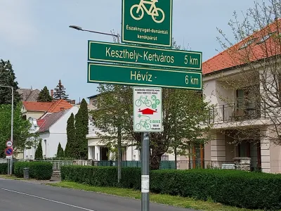 Kolesarjenje ob Blatnem jezeru