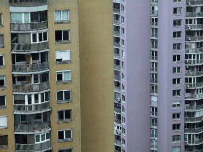 Če bi se ljubljanski potres iz leta 1895 ponovil leta 2020, bi bilo po ocenah ogroženih od 88.000 do 228.000 ljudi, ki živijo v potresno ogroženih stavbah.