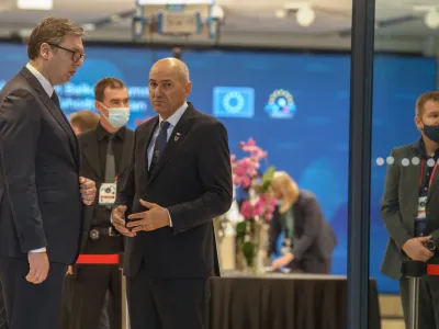 predsednik vlade Janez Jan&scaron;a predsednik Srbije Aleksandar Vučić, - 06.10.2021 &ndash; Brdo pri Kranju - Slovensko predsedovanje Svetu Evropske unije 2021 - Vrh EU-Zahodni Balkan - dvodnevno srečanje voditeljev vlad in držav članic EU ter partneric z Zahodnega Balkana  //FOTO: Luka Cjuha.