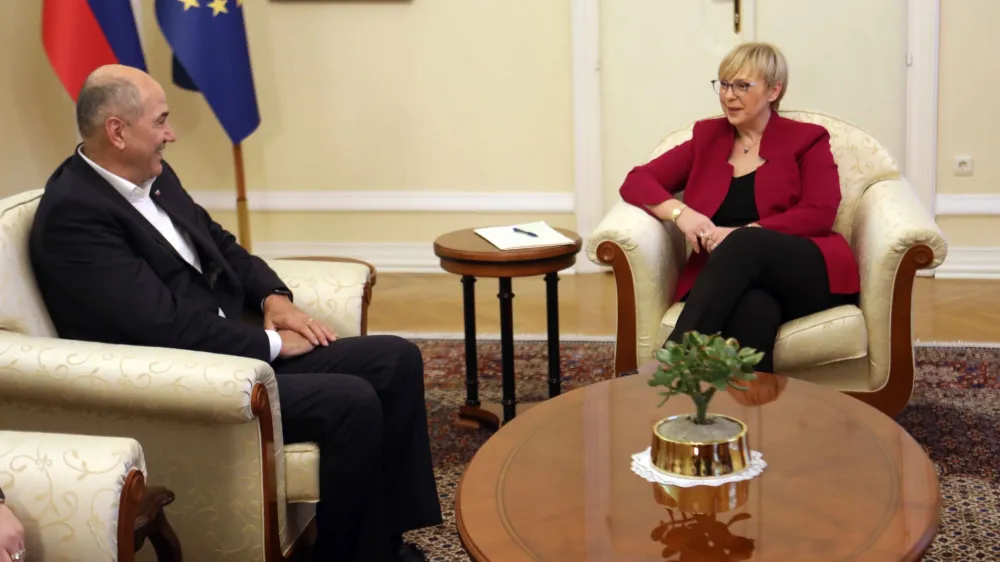 predsednica republike Nata&scaron;a Pirc Musar<br>predsednik stranke SDS Janez Jan&scaron;a <br><br><br>- 19.01.2023 &ndash; srečanje predsednice republike s predsednikom stranke SDS Janezom Jan&scaron;o in vodjo poslanske skupine SDS Jelko Godec<br><br>//FOTO: Tomaž Skale<br>