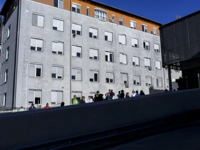 Po navedbah jeseni&scaron;kega župana naj bi bile Jesenice izvzete iz dogovarjanj o regijski bolni&scaron;nici na ministrstvu za zdravje, kjer naj bi si kljuko podajali predstavniki Radovljice in Kranja. Foto: Jaka Gasar&nbsp;