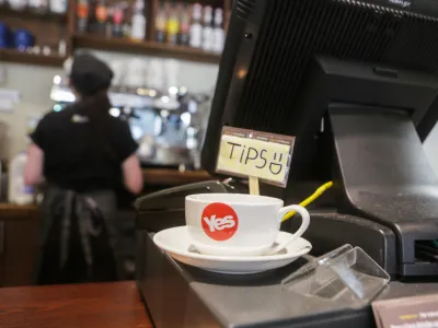 simbolična fotografija, napitnina, referendum za odcepitev &Scaron;kotske&Scaron;kotska, Glasgowfoto: Bojan Velikonja