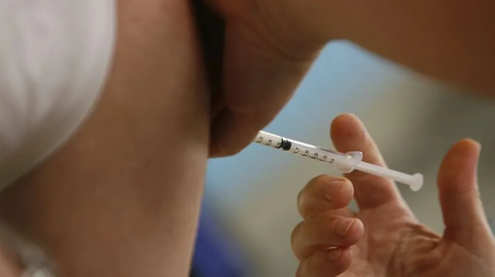 - cepljenje proti pandemski gripi, ki povzroča virus A (H1N1) - Pediatrična klinika/FOTO: Bojan VelikonjaOPOMBA: ZA OBJAVO V ČASOPISU DNEVNIK