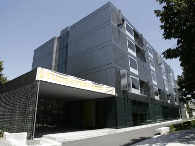 &Scaron;tudentski dom Poljane, objekt sta projektirala arhitekta Bevk Perovič, //FOTO: Jaka Adamič<br>OPOMBA: ZA OBJAVOV DNEVNIKOVEM OBJEKTIVU