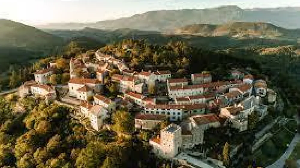 Posnetek naselja &Scaron;tanjel