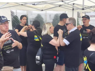 Dobrodelno prireditev bodo sooblikovali tudi gluhoslepi. Foto:&nbsp;&nbsp;Združenje DLAN