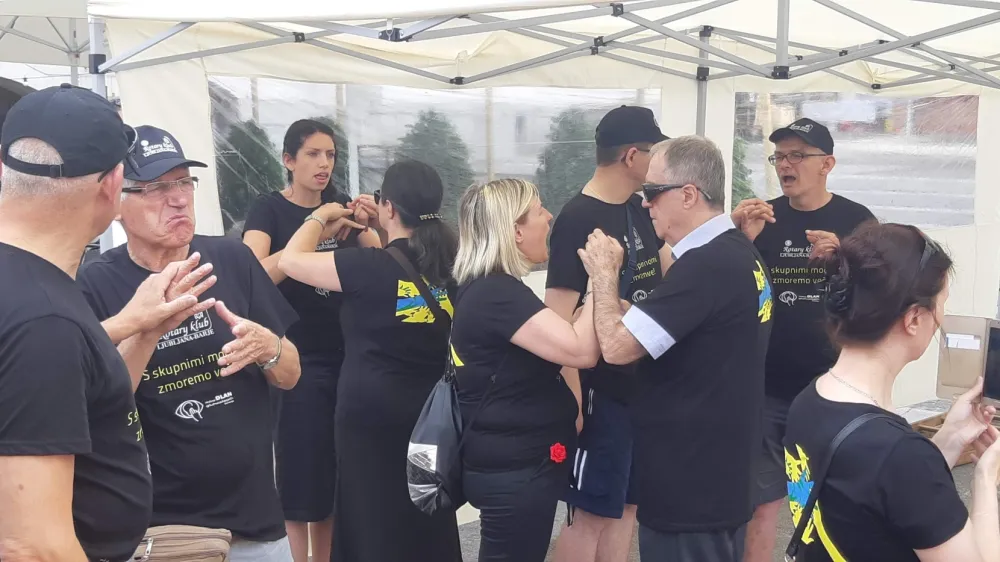 Dobrodelno prireditev bodo sooblikovali tudi gluhoslepi. Foto:&nbsp;&nbsp;Združenje DLAN