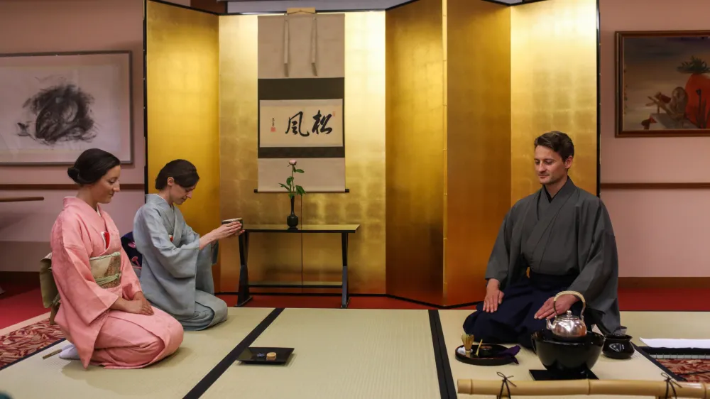 V predavalnici stavbe TR3 bo v soboto ob 11.30 čajno srečanje.