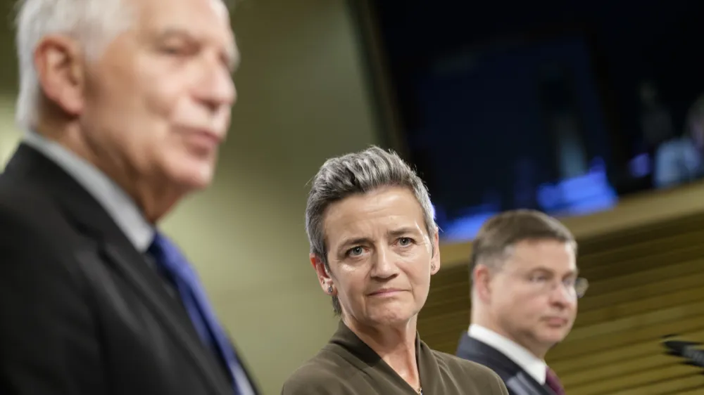 Belgija, Bruselj.<br>Novinarska konferenca evropskih predstavnikov o evropski strategiji gospodarske varnosti.<br>Izvrsna podpredsednica evropske komisije Margrethe Vestager.