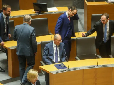 Janez Jan&scaron;a, predsednik vlade RSAnže Logar, minister za zunanje zadeveJernej Vrtovec, minister za infrastrukturo13.03.2020 - Državnizbor - izredna seja DZ, na kateri so potrdili listo kandidatov za ministre pod vodstvom predsednika vlade Janeza Jan&scaron;e //FOTO: BojanVelikonjaMatej Tonin, minister za obrambo