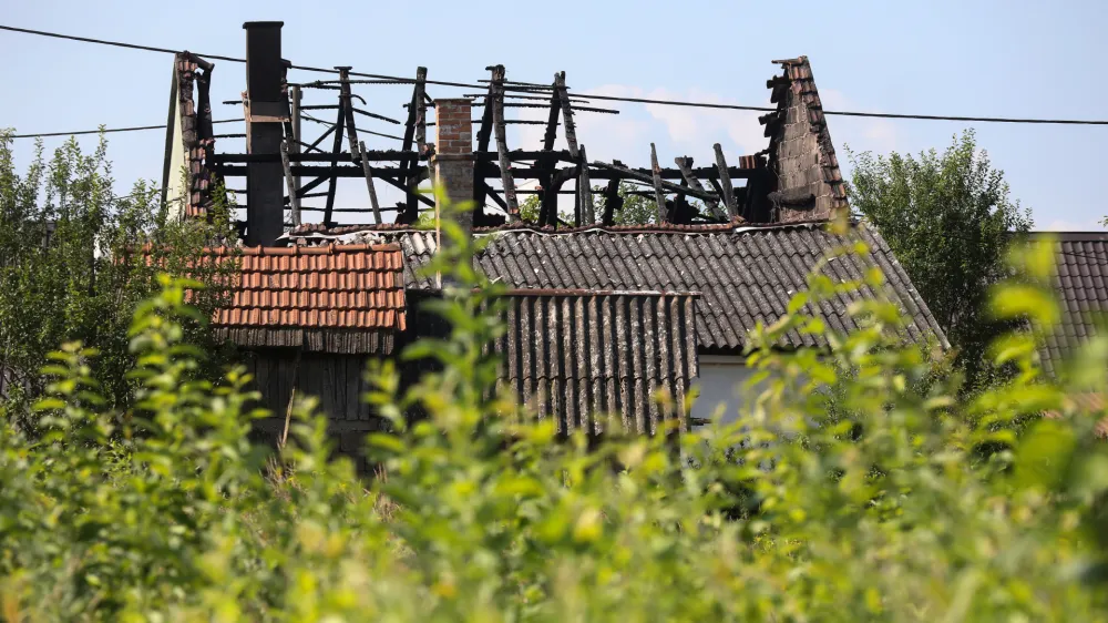 02.07.2023.,Sisak - Ocevid nakon ubojstva u ulici Capraske poljane u Sisku. Photo: Zeljko Hladika/PIXSELL