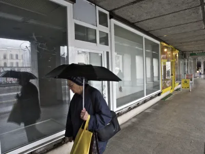 Slovenska cesta - prazni lokal v mestnem sredi&scaron;ču Ljubljane - //FOTO: Jaka Adamič