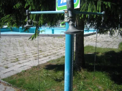 bazen tržič kopali&scaron;če