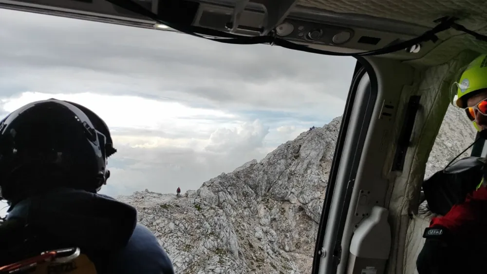 Gorsko re&scaron;evanje helikopter