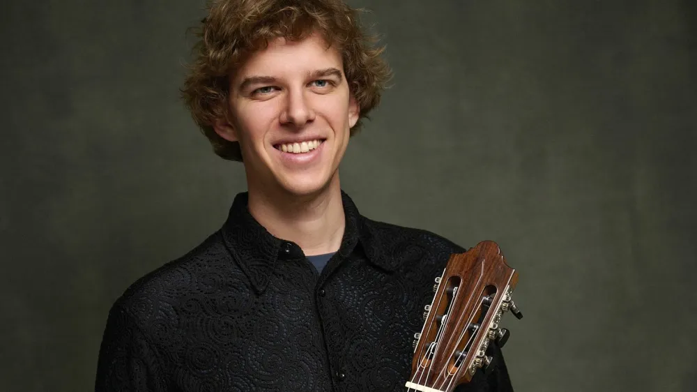 Kitarist in skladatelj Timotej Kosovinc je svoj leto&scaron;nji koncert posvetil sodelovanju različnih generacij glasbenikov. <br><br>