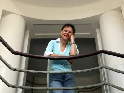 &raquo;V pokoj je verjetno hudo iti, če to pomeni le konec enega obdobja, ne pa tudi začetek nečesa novega, kot to razumem jaz,&laquo; pravi gledali&scaron;ka in filmska igralka, pisateljica ter mentorica Draga Potočnjak.