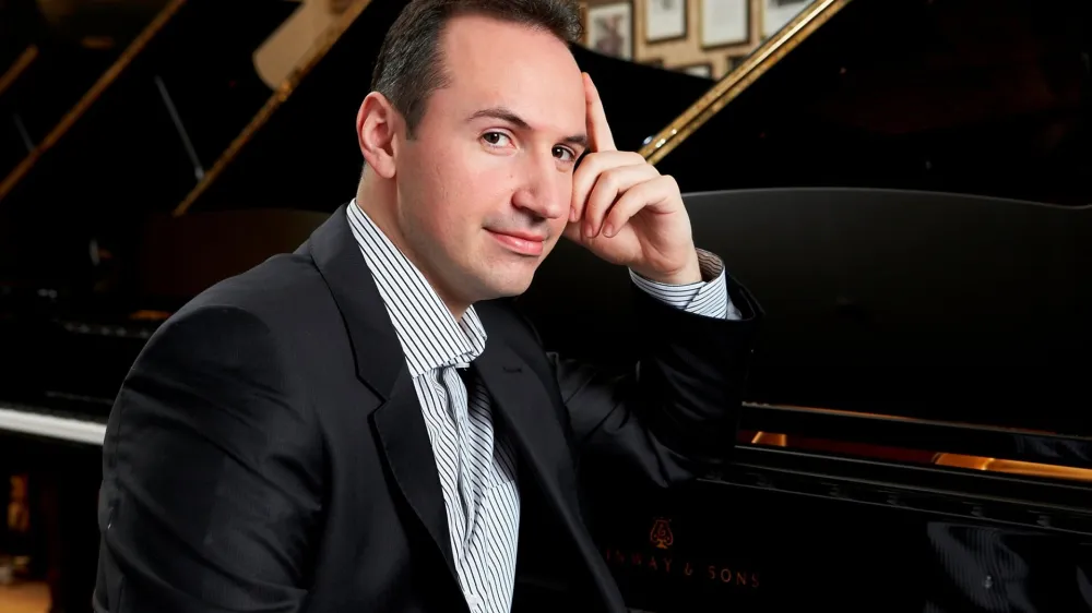 makedonski pianist Simon&nbsp;Trpčeski