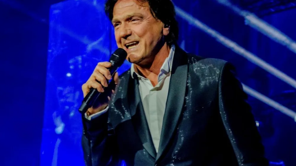 Zdravko Čolić F instagram