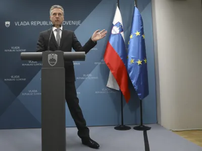 predsednik vlade Robert Golob07.07.2023 - izjava predsednika vlade dr. Roberta Goloba ob odstopu Ministra za zdravje Be&scaron;ič LoredanaFOTO: Luka Cjuha