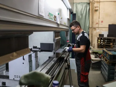 - 28.10.2022 &ndash; Zlata gazela 2022 - Podjetje PI&Scaron;EK - VITLI KRPAN, proizvodnja kmetijskih in gozdarskih strojev, d.o.o., Jazbina 9A, &Scaron;marje pri Jel&scaron;ah //FOTO: Bojan VelikonjaOPOMBA: INTERVJU ZA OBJEKTIV 2022