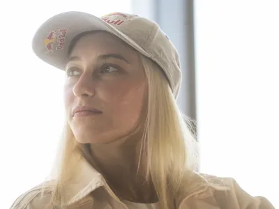 &scaron;portna plezalka Janja Garnbret - 11.07.2023 - novinarska konferenca slovenske &scaron;portne plezalke Janje Garnbret v luči vrnitve po po&scaron;kodbi, doseženih 40 zmag v karieri in prihajajočega SP ter olimpijskih kvalifikacij; //FOTO: Nik Erik Neubauer