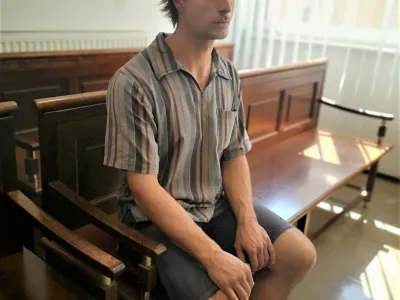 Celjan Tim Korpnik bo moral zaradi hude prometne nesreče, ki jo je povzročil pred osmimi leti v BiH, za zapahe.