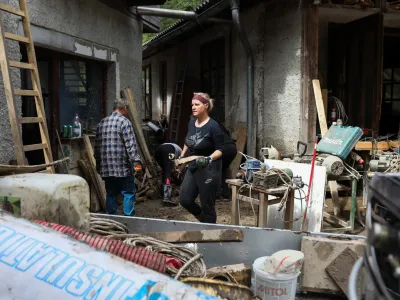 Solčava -&nbsp;Savinjska dolina -&nbsp;odpravljanje posledic poplav &ndash; sanacija &scaron;kode -&nbsp;&nbsp;- 07.08.2023 &ndash; najhuj&scaron;a naravna ujma&nbsp;v&nbsp;zgodovini&nbsp;Slovenije - prizadeti dve tretjini države - ujma - poplave &ndash; zemeljski plazovi &ndash;&nbsp;//FOTO:&nbsp;Bojan Velikonja