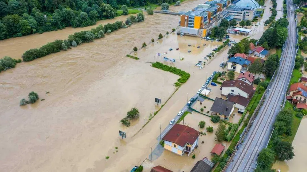 La&scaron;ko iz zraka.