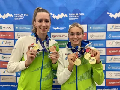 Janja &Scaron;egel in Neža Klančar